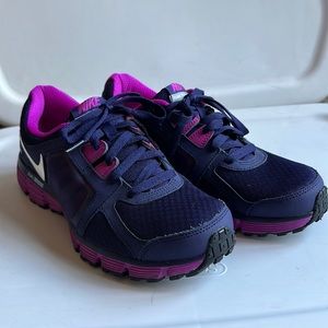 Nike Dual Fusion Shoes